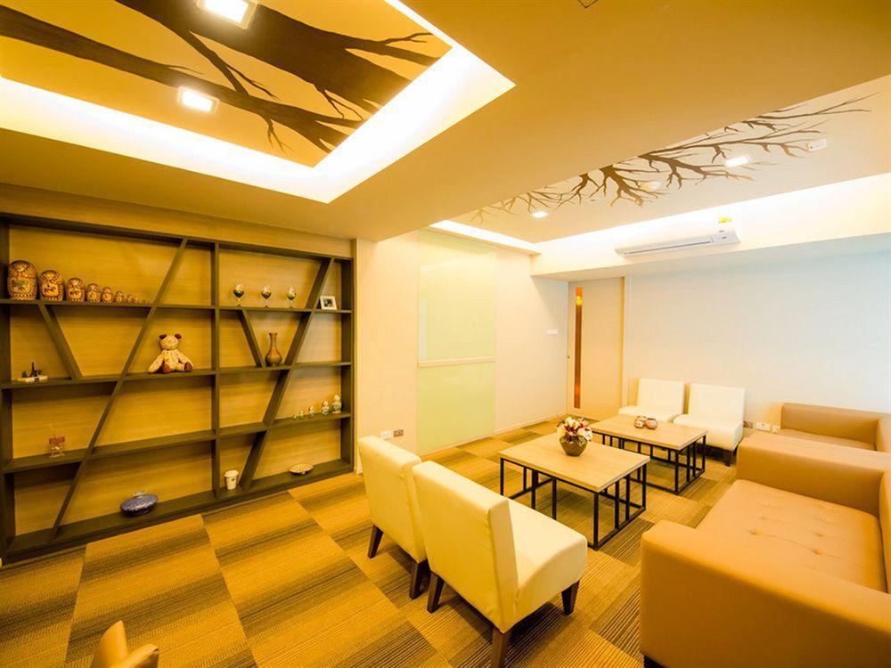 בנגקוק Myhotel Cmyk@Ratchada מראה חיצוני תמונה